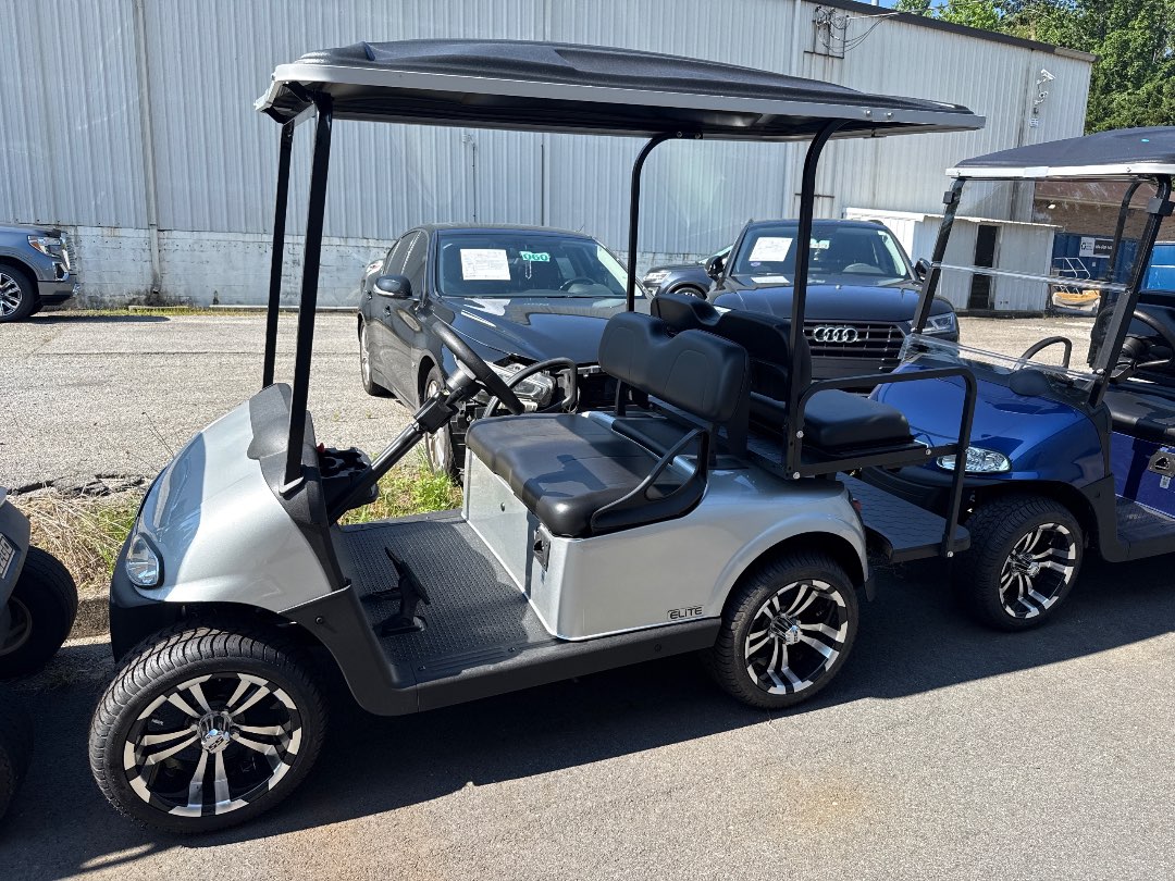 2021 E-Z-GO RXV Elite